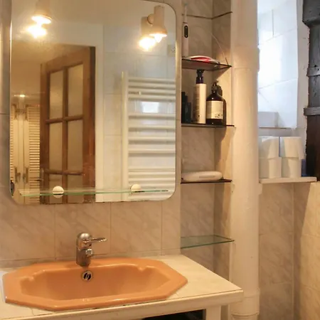 Charming In The Heart Of Apartment *