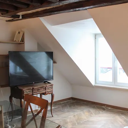 Apartment Charming In The Heart Of *