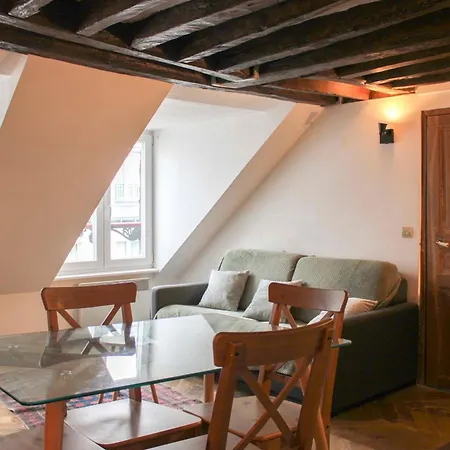 Charming In The Heart Of * Parigi