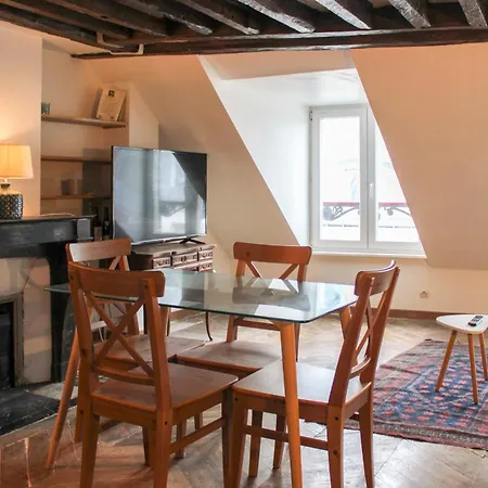 Charming In The Heart Of Appartamento *